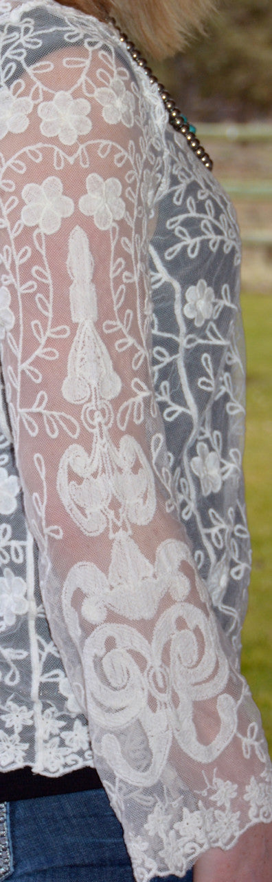 White Lace Floral Top - Pistol Annie's Boutique