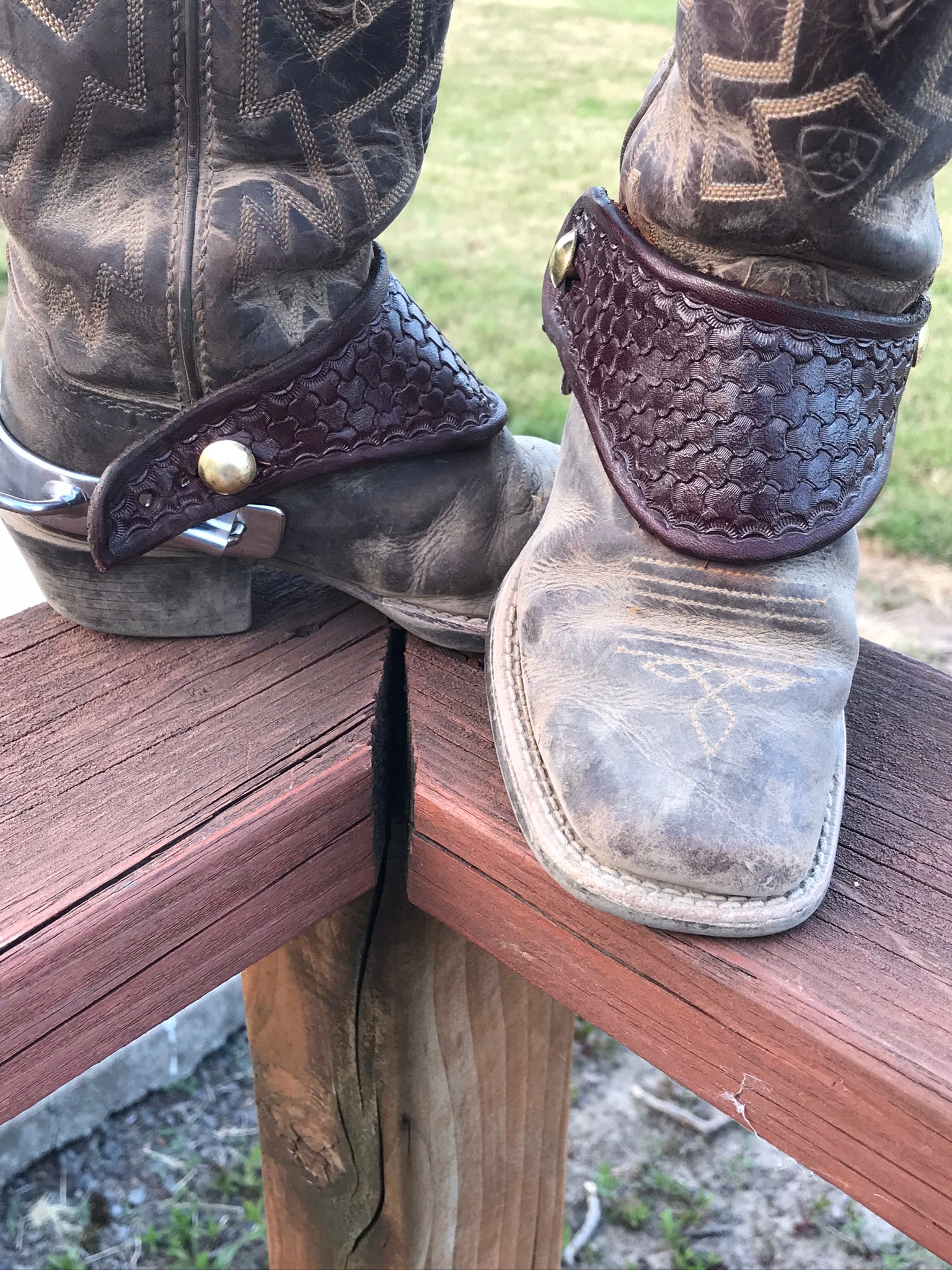 Custom Leather Dove Wing Spur Strap - Pistol Annie's Boutique