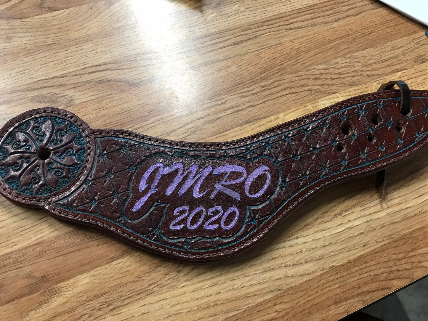 Custom Leather Dove Wing Spur Strap - Pistol Annie's Boutique