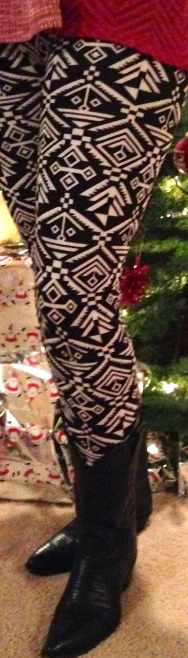 Black & White Aztec Leggings - Pistol Annie's Boutique
