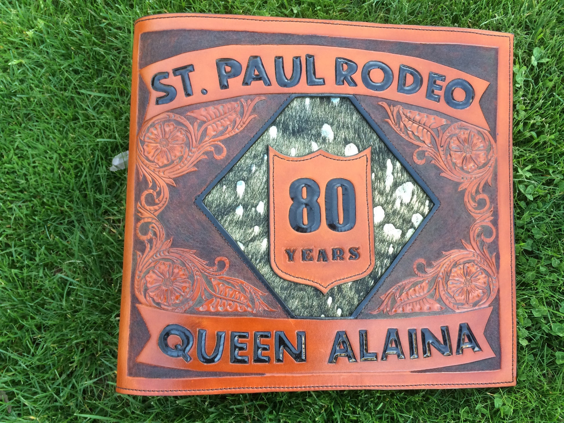 Custom Order Leather Scrapbook - Pistol Annie's Boutique