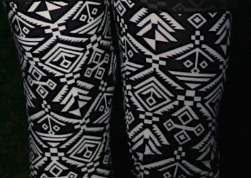 Black & White Aztec Leggings - Pistol Annie's Boutique