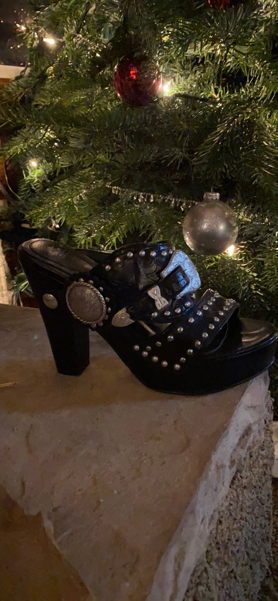 Spur the Moment - Pistol Annie's Boutique