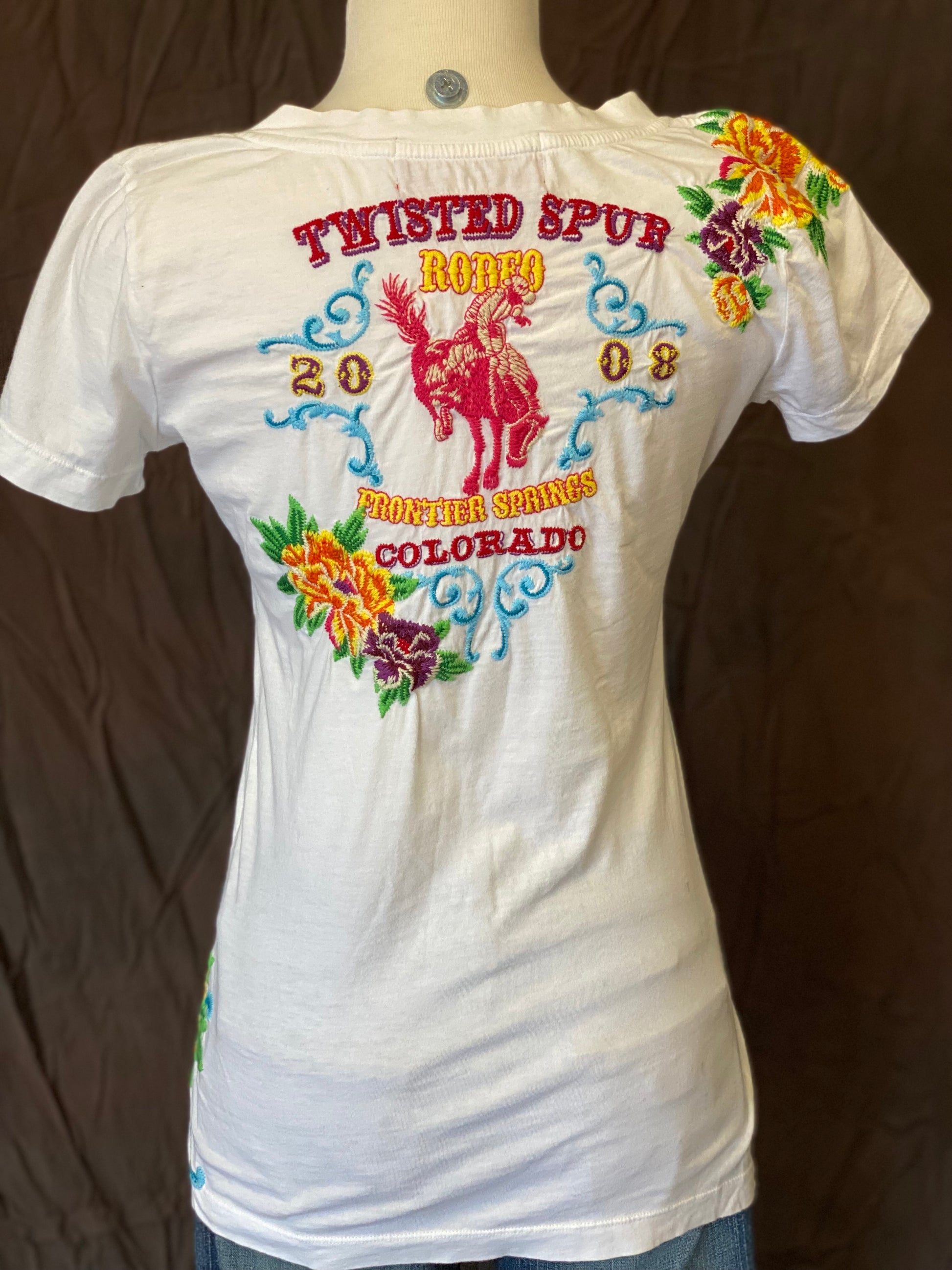Johnny Was Twisted Spur Rodeo V Neck Tee - Pistol Annie's Boutique